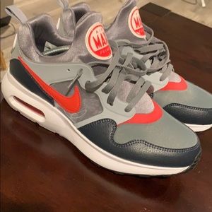Air Max Prime size 11